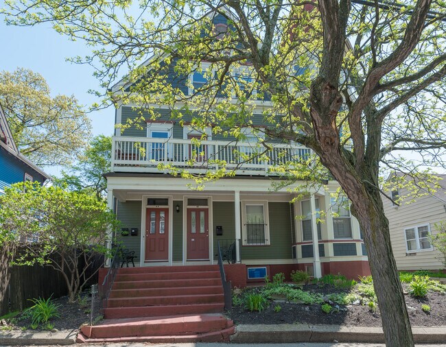 41 Doyle Ave Unit 1, Providence, RI 02906 41 Doyle Ave Providence, RI