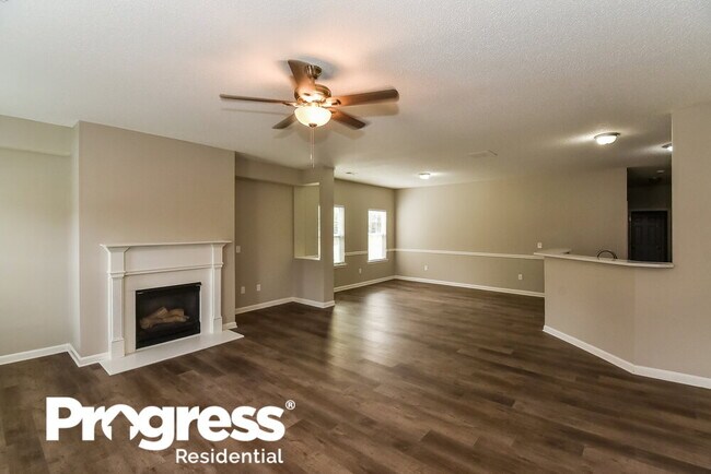 Building Photo - 3072 Imperial Cir SW