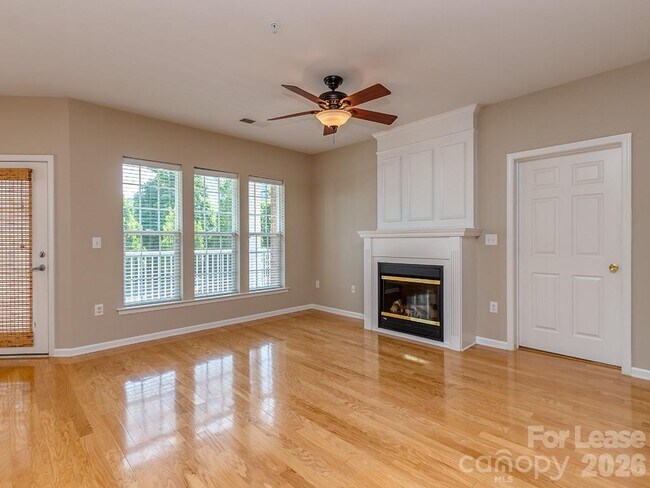 Building Photo - 14339 San Paolo Ln