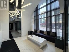 Building Photo - 10 De Boers Dr