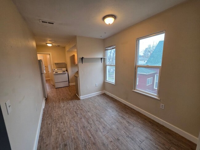 Building Photo - Condo in Spokane