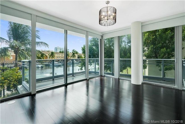 Foto del edificio - 2950 NE 188th St