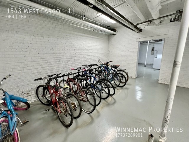 Foto del edificio - 1543 West Fargo-1J