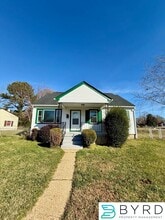 Building Photo - 5305 Lochaven Ave