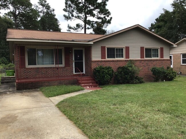Building Photo - 520 Atterbury Dr