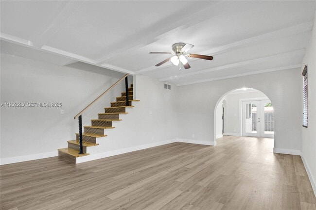 Building Photo - 1211 N Andrews Ave