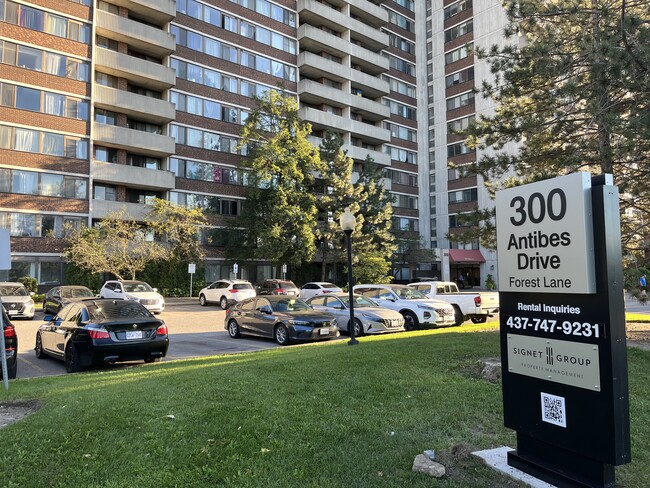 Building Photo - Forest Lane Apartments