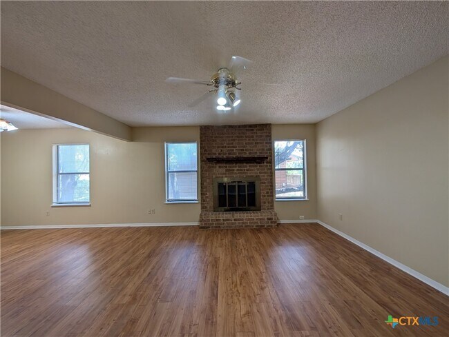 Foto del edificio - 929 Ohio Ave