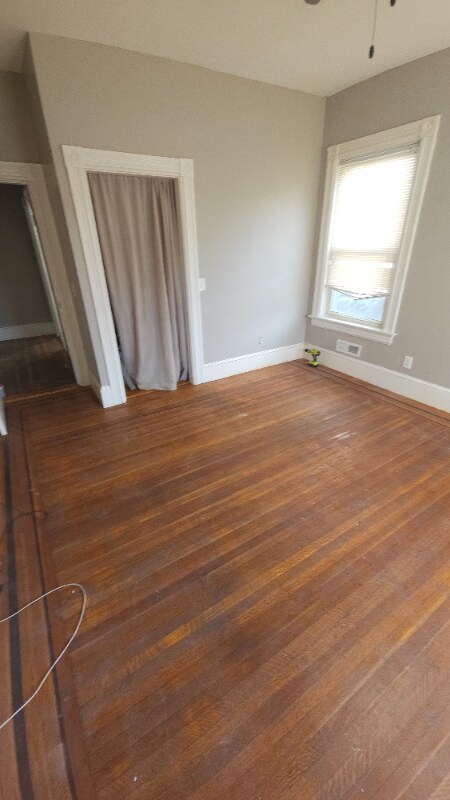 Building Photo - 52 Dover St