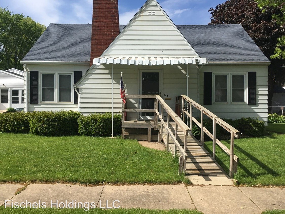 Foto principal - 2 br, 1 bath House - 1847 Hawthorne Ave