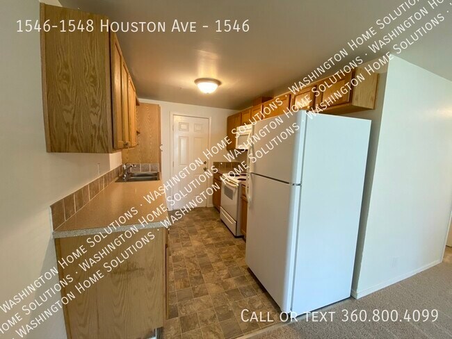 Foto del edificio - 1546-1548 Houston Ave-1546