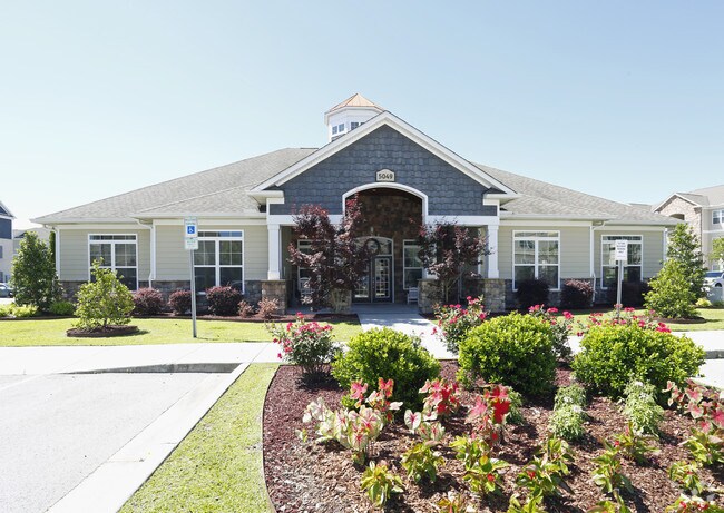 Arlington West Apartments Jacksonville, NC