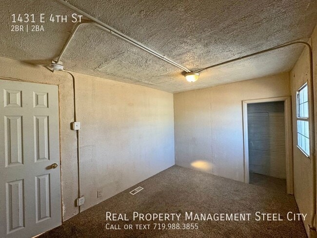 Foto del edificio - 1431 E 4th St