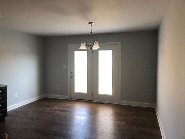 Building Photo - 7167 Seagraves Ct