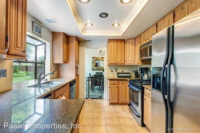 Foto del edificio - 4 br, 3 bath House - 1749 Hawk View Drive