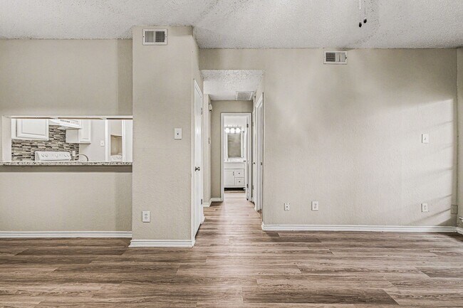 Foto del edificio - 3607 W Northgate Dr