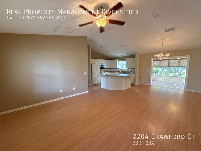Building Photo - 2204 Crawford Ct