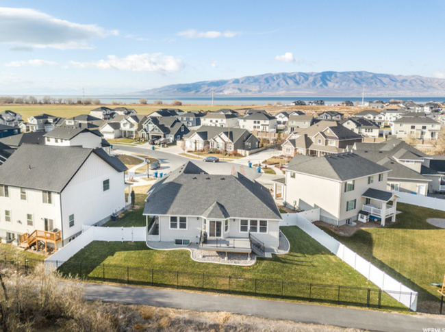Building Photo - 237 S Chardonnay Cir