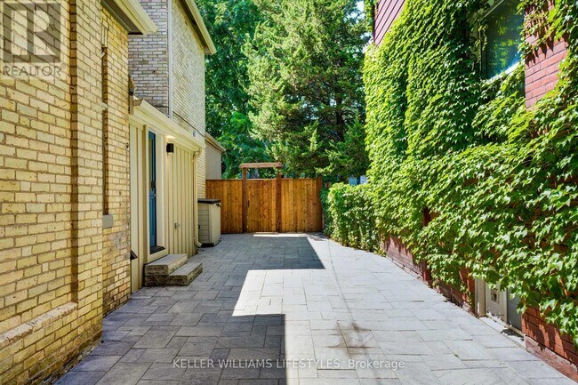 Photo du bâtiment - 515 William St