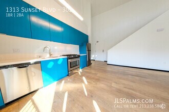 Building Photo - 1313 W Sunset Blvd