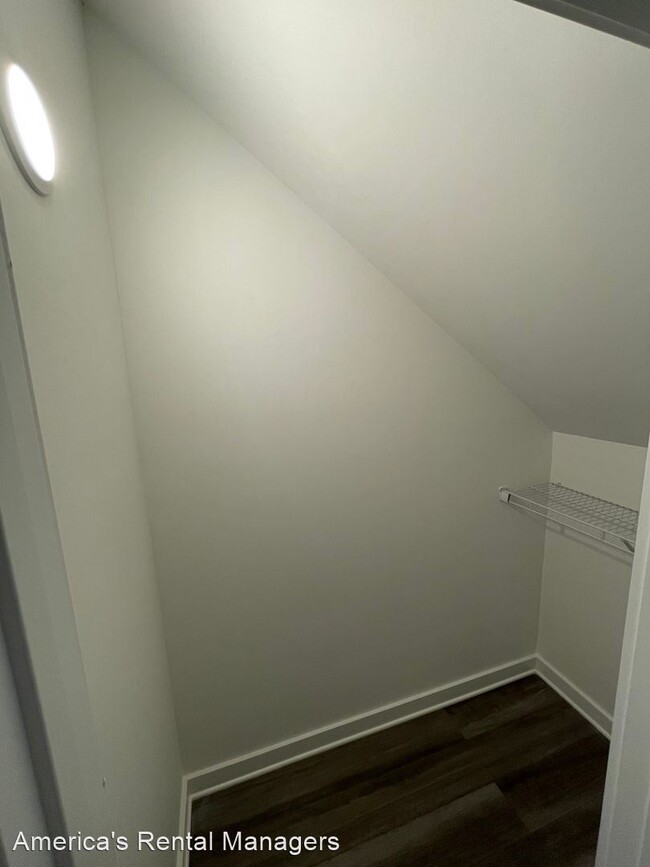 Foto del edificio - 4 br, 2.5 bath House - 2117 Ellsworth Loop...