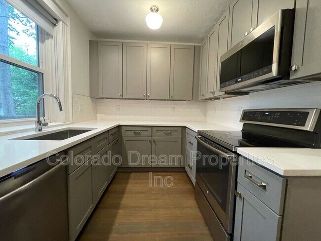 Foto del edificio - 3538 E. 17th Ave
