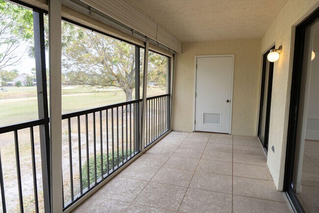 Building Photo - 602 Pinecrest Cir