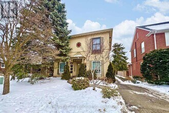 Building Photo - 140 Ridout St S