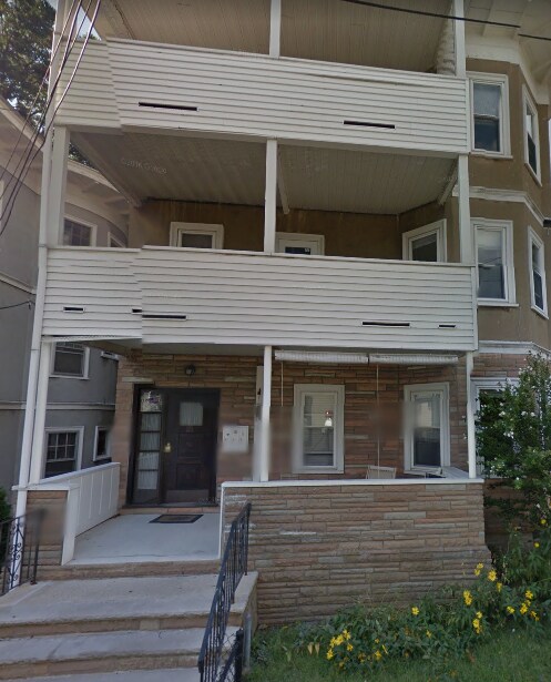 Building Photo - 121 Liberty Rd