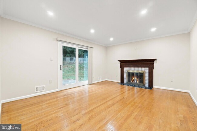 Foto del edificio - 1830 Clifdale Ct