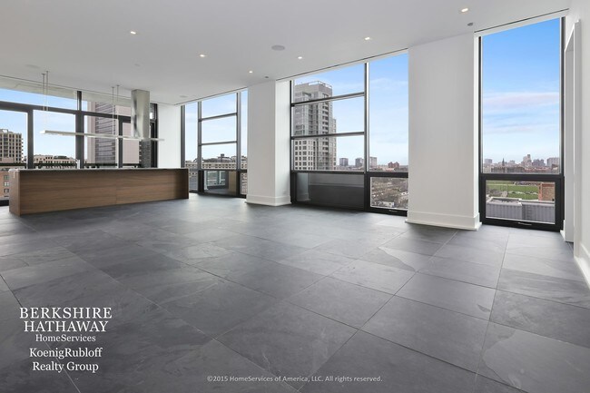 Foto del edificio - 400 W Huron St
