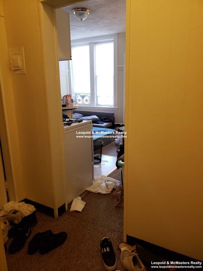 Foto del edificio - 1124 Commonwealth Ave