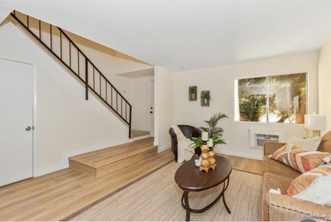 Foto del edificio - 7964 Mission Center Ct