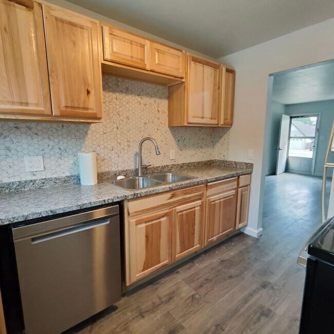 Foto del edificio - 2 Bedroom in North Boulder Triplex