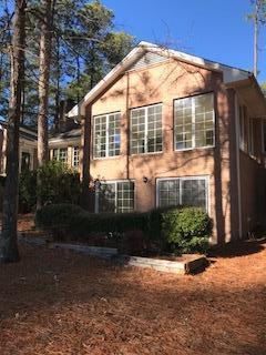 Building Photo - 140 Doral Dr