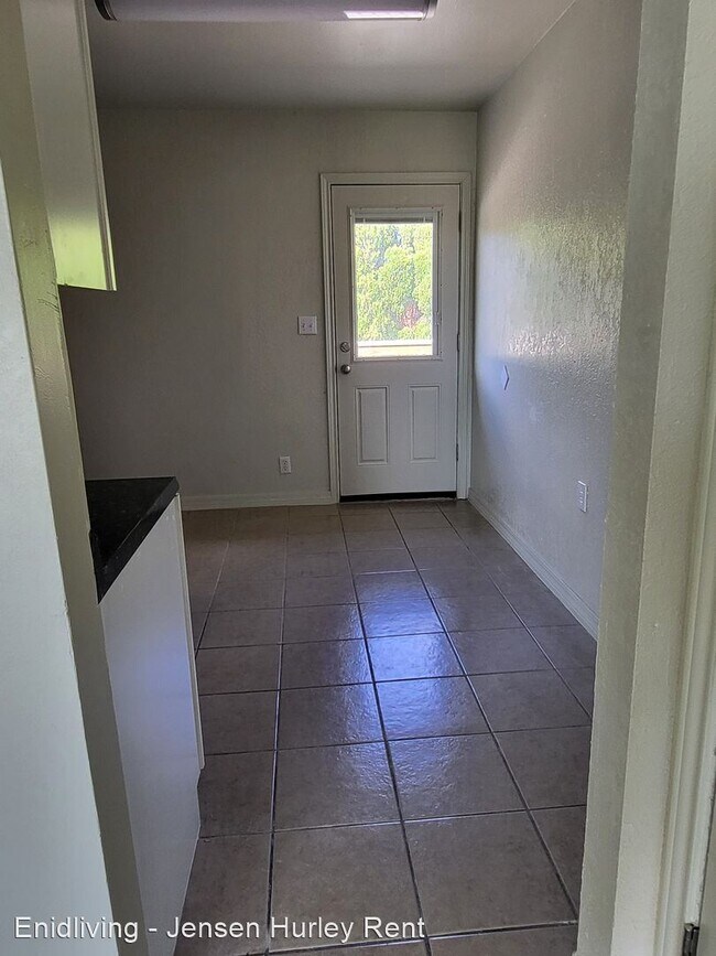 Building Photo - 2 br, 1 bath House - 1926 MOSHER DRIVE APT D