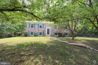 Building Photo - 4517 Kerrybrooke Dr