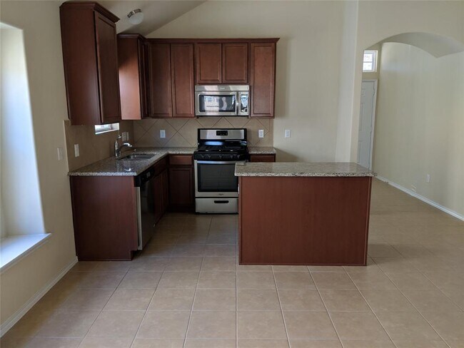 Foto del edificio - 2562 Riverway Dr