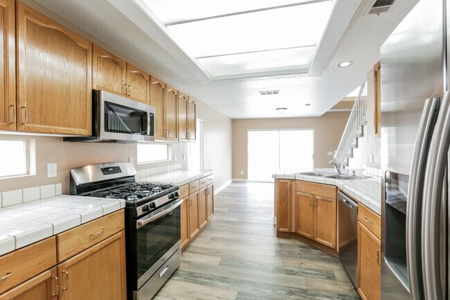 Foto del edificio - 8872 Cornwall Glen Ave