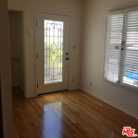 Foto del edificio - 1114 S Clark Dr