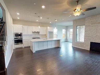 Foto del edificio - 3001 Renmuir Dr