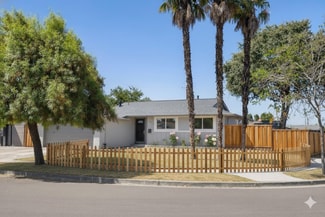 Building Photo - 480 Chinook Ln