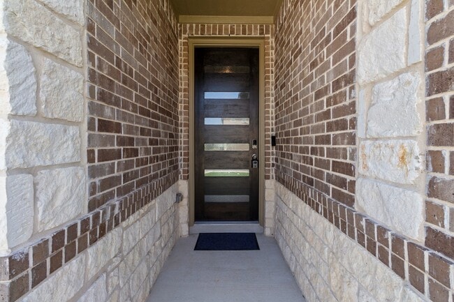 Building Photo - 10247 Juniper Oaks