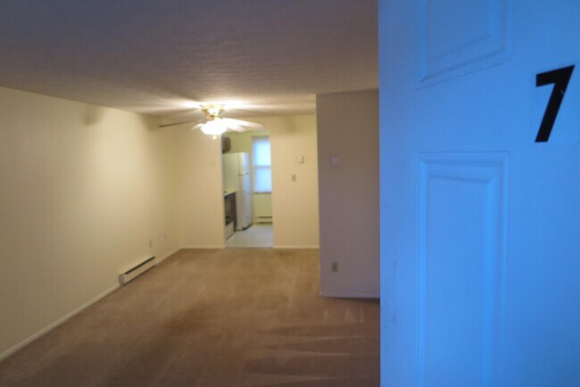 Foto del edificio - 316 W 5th St