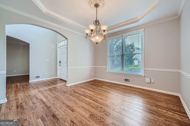 Building Photo - 402 Carriage Oaks Dr