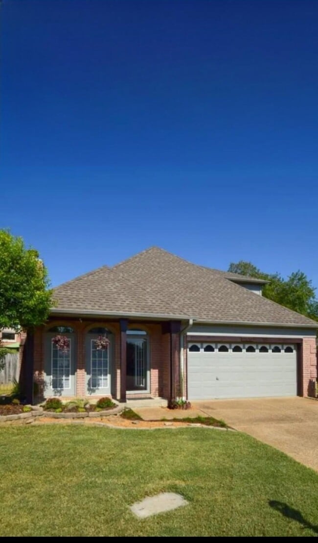 Building Photo - 2326 Valley Edge Cove