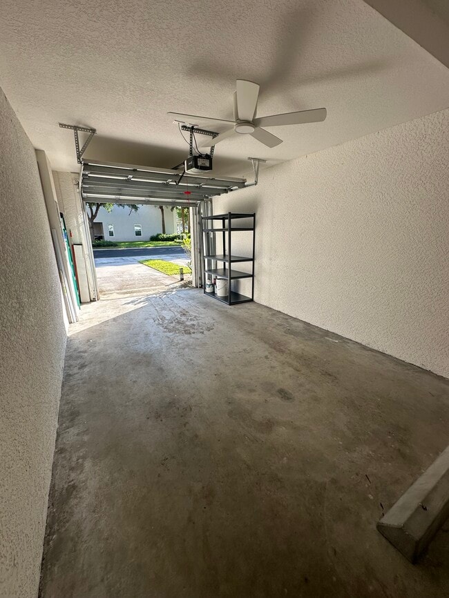 Building Photo - 10116 Spyglass Hill Ln