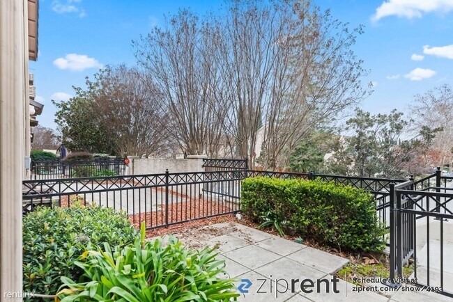 Foto del edificio - 3265 Vineyard Park Way