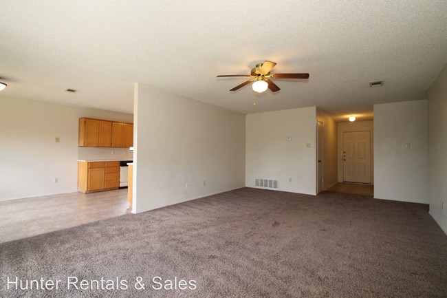 Foto del edificio - 4 br, 2 bath House - 2805 Derby Drive