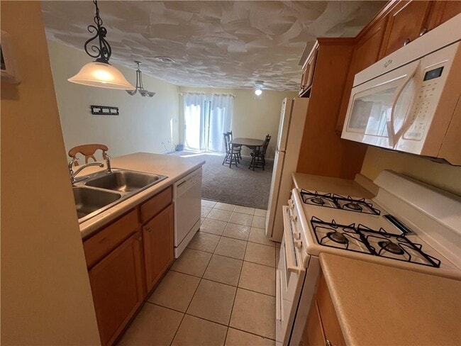 Foto del edificio - 107 Rocky Brook Way